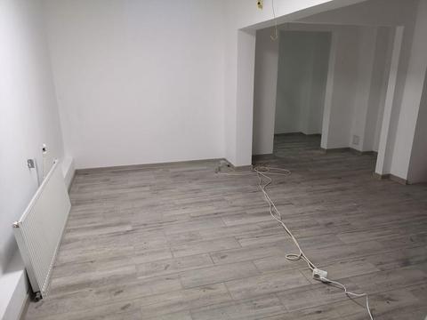 Inchiriez spatiu birouri/comercial