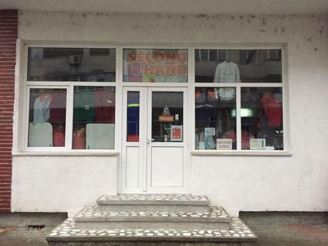 Vand spatiu comercial