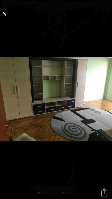 Apartament in Com Suncuius in bloc cu Farmacia