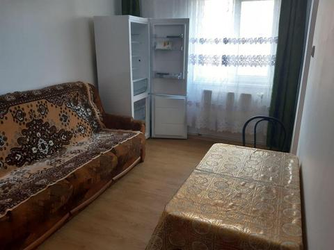 Vand apartament 2 camere,etaj 3 din 4