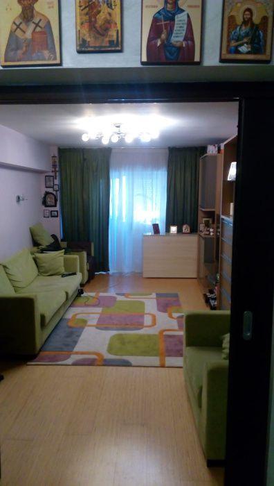 Apartament 4 camere Trocadero, et 3