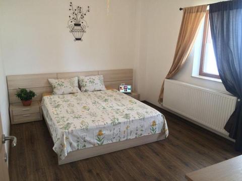 Vand apartament cu 4 camere Tomis Plus