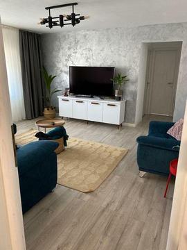 Apartament 3 camere complet utilat , renovat 2019