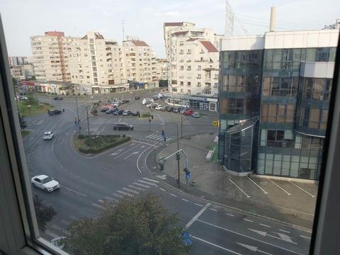 Ofer spre închiriere apartament 2 camere zona spitalul județean Arad