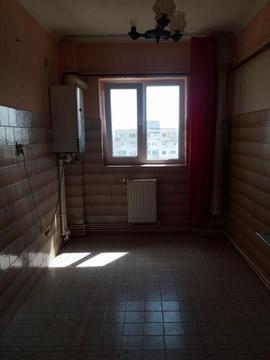 Închiriez apartament