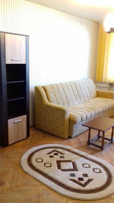 Inchiriez apartament cu 3 camere ,confort 1