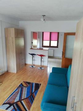 Închiriez apartament cu o cameră în Florești