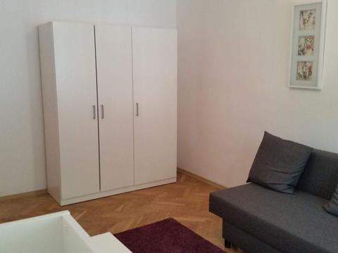 Inchiriez apartament 3 camere decomandate Cluj Napoca