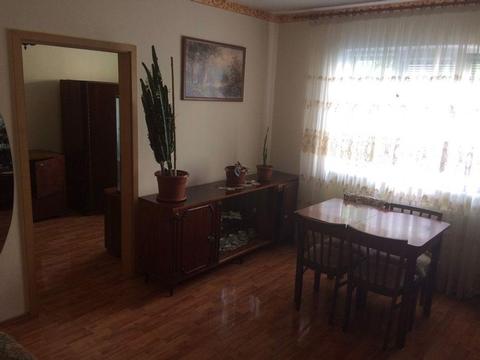 Inchiriez apartament