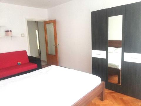 Apartament zona centrala 150 ron/noapte