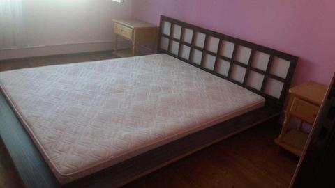 Închiriez apartament