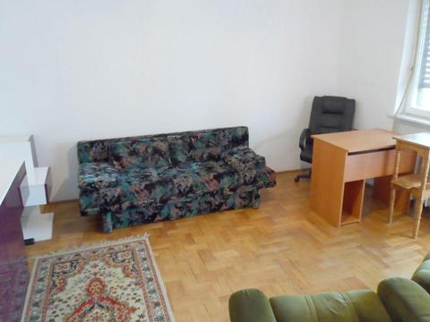 Inchiriez apartament 3 camerea in zona Oradea Plaza