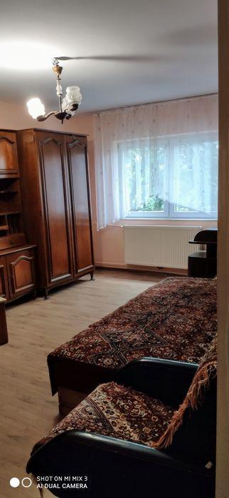 Dau în chirie apartament cu 2 camere în Nufărul