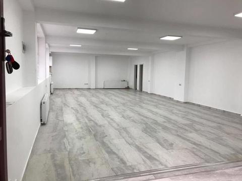 Inchiriez spatiu comercial 110mp Bistrita