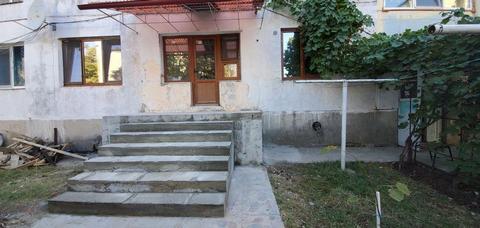 Inchiriez Spatiu Comercial la parter de bloc langa Piata Videle