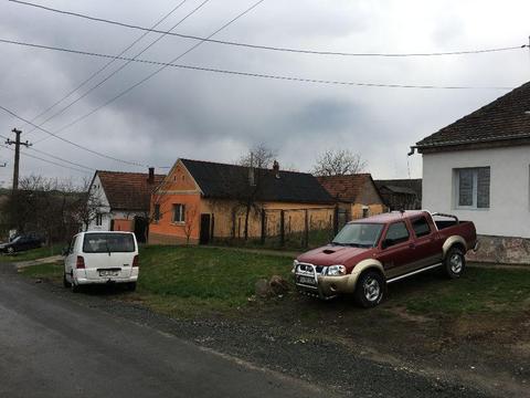 Loc de casa comuna Zabrani judetul Arad