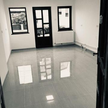 Spatiu comercial de închiriat
