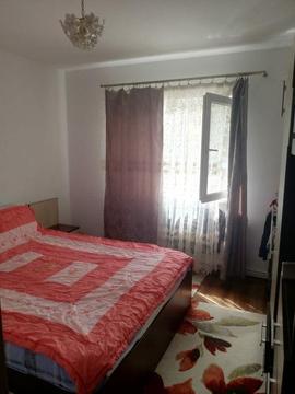 Apartament cu 3 camere decomandat