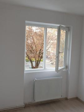 Vand apartament 3 camere Cart. Frumoasei recent renovat et 2/4, 43 mp