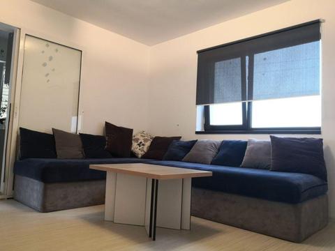 Inchiriez apartament cu doua camere- metrou Dimitrie Leonida