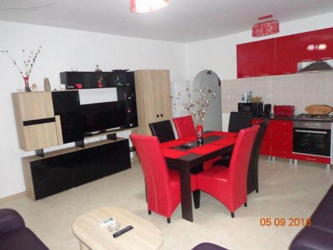 Apart. 2 cam. de vanzare Mamaia-Nord