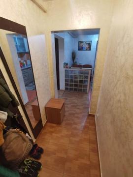 Vand apartament 3 camere decomandat+ GARAJ