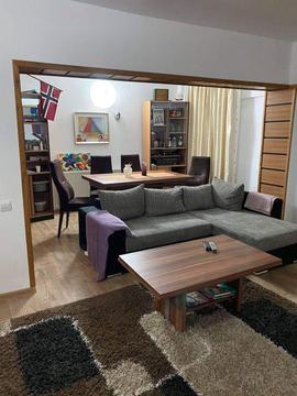 Inchiriez apartament cu 3 camere