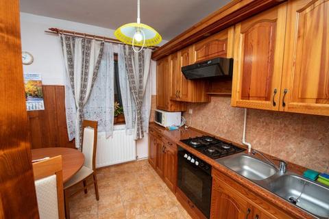 Apartament de inchiriat