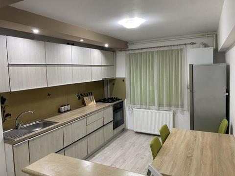 Inchiriez apartament 2 camere zona Centrala