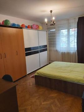 Propietar inchiriez apartament 2 camere zona Medicinei