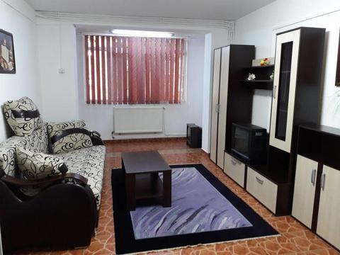 Proprietar, ofer chirie apt.3 camere zona P-ța Someș-Spital Județean