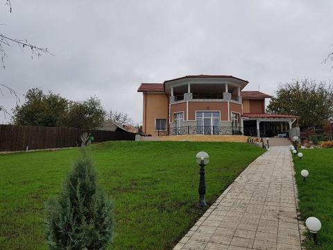 Casa Snagov la Lac ( Tancabesti )