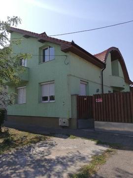 Casa/Vila de vanzare pe Aurel Vlaicu, 22/B, 9 camere, 216 mp