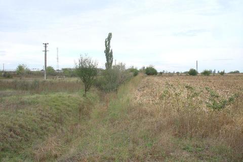 Teren intravilan in com. Felnac jud. Arad -2,24 Ha