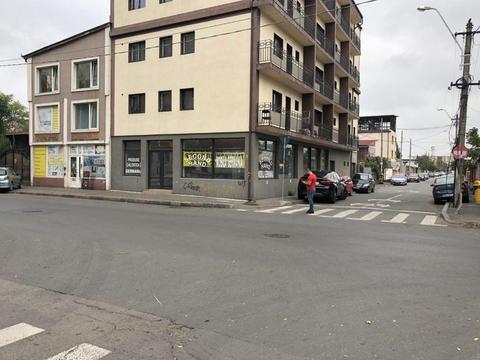 Inchiriez spatiu comercial str margeanului cu str frati buzesti sct 5