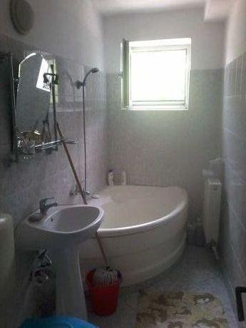 Apartament 3 camere(90 mp)+boxa - zona ACR