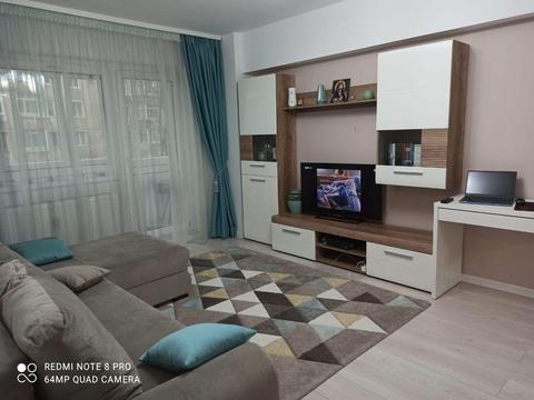 Apartament 2 camere Apărătorii Patriei