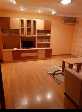 Închiriez apartament 3 camere pe Banat