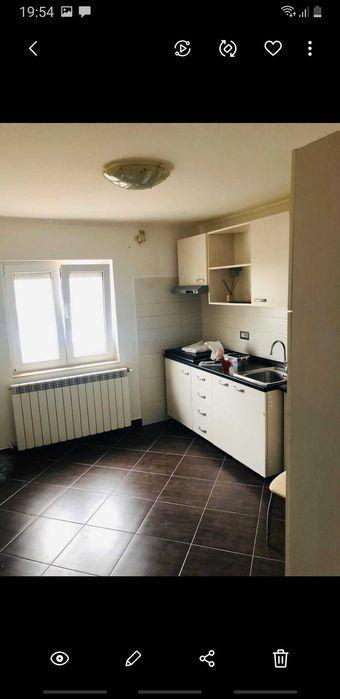 Inchiriez apartament