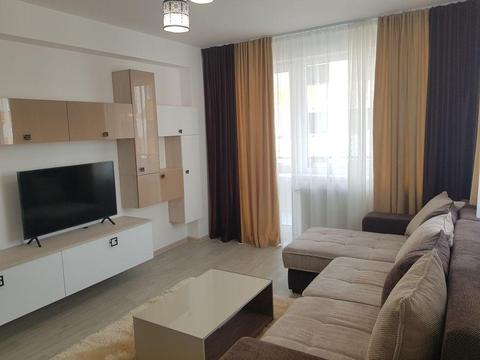 Închiriez apartament 2 camere, zona Coresi mall