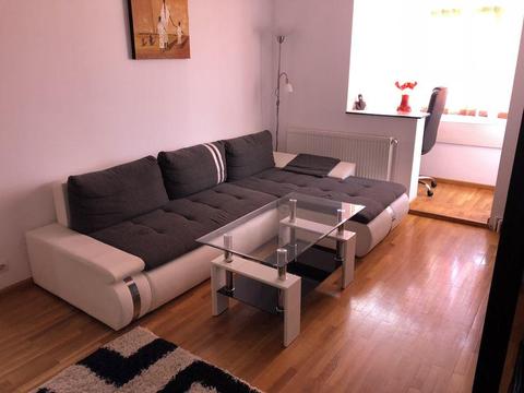 Apartament de închiriat