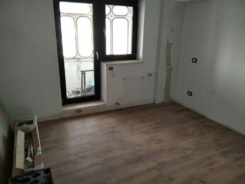 Vând apartament 3 camere