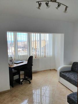 Inchiriez Apartament