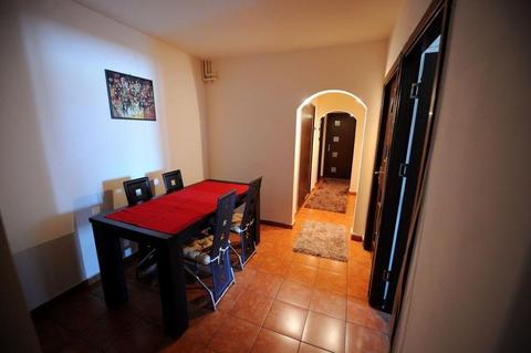 Inchiriere Apartament 3 camere, 