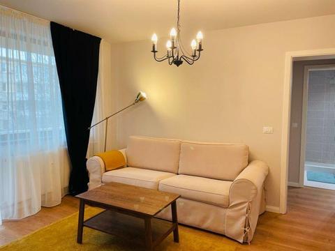 Inchiriez apartament 3 camere Calea Bucuresti