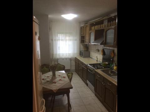 Inchiriez apartament, 4 camere, 2 bai, 2 balcoane, mobilat – privat