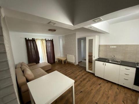 Inchiriez apartament 3 camere!