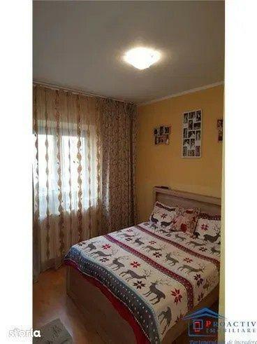 Inchiriez Apartament 3 camere Obcini Suceava