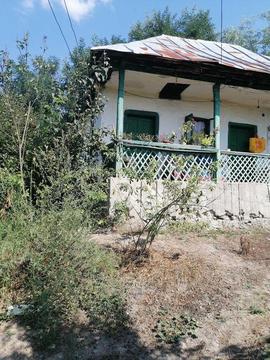 Casa și teren în Mihaesti
