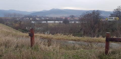 Vand teren 1.3 H in Comuna Bleici la 12 Km de Rm Valcea